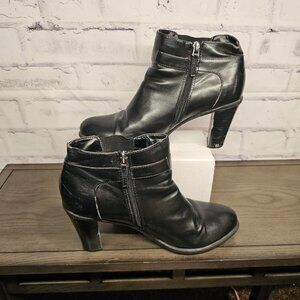 Nickels Black Zip Ankle Boots Size 10